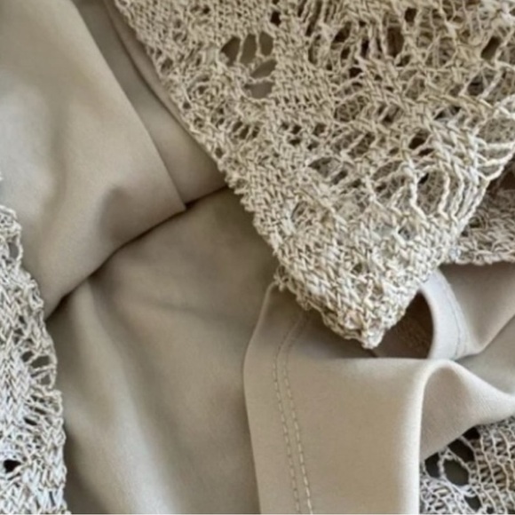 Maggy London Crochet Lace Overlay Collard Sleeveless Dress size 8 beige - Picture 13 of 15